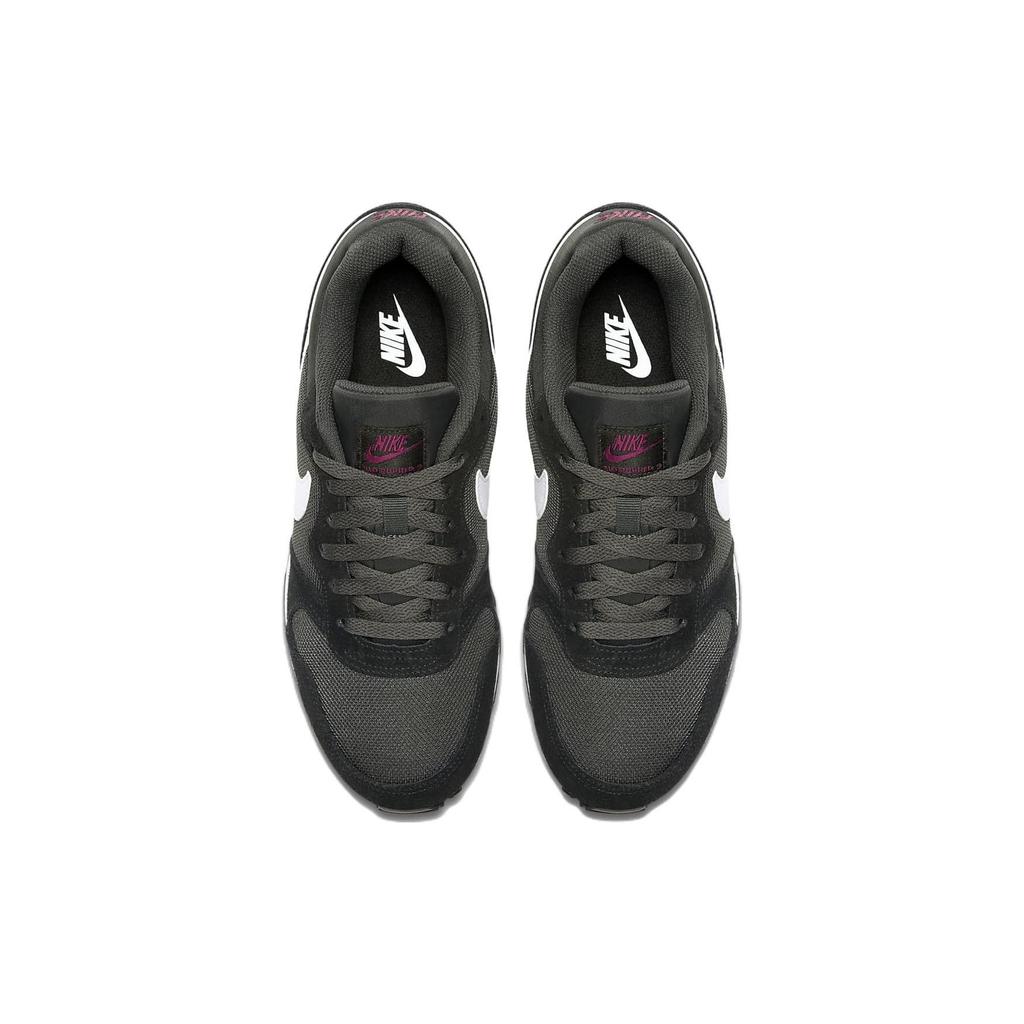 Nike Женские кроссовки MD Runner 2 Anthracite Bordeaux Black White 749869-012