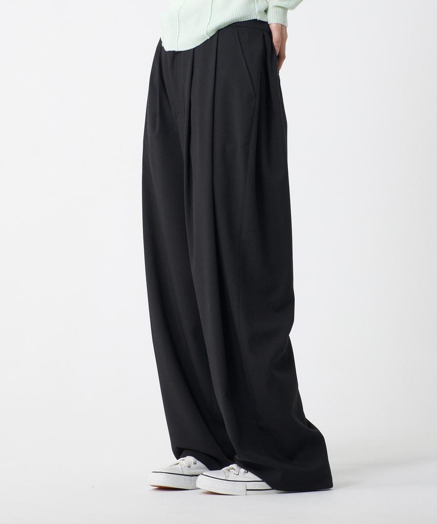 UNKNOWN PLANET Double-Pleat Wide Elastic Waist Slacks Dark Black