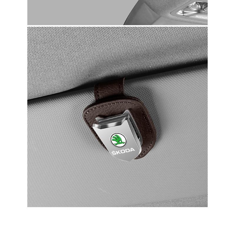 Автомобильный солнцезащитный козырек, коробка для очков, зажим для солнцезащитных очков, держатель для карт и билетов, подставка для Skoda Fabia Kodiaq Kamiq Superb Yeti Octavia Enyaq Rapid Karoq Derivati