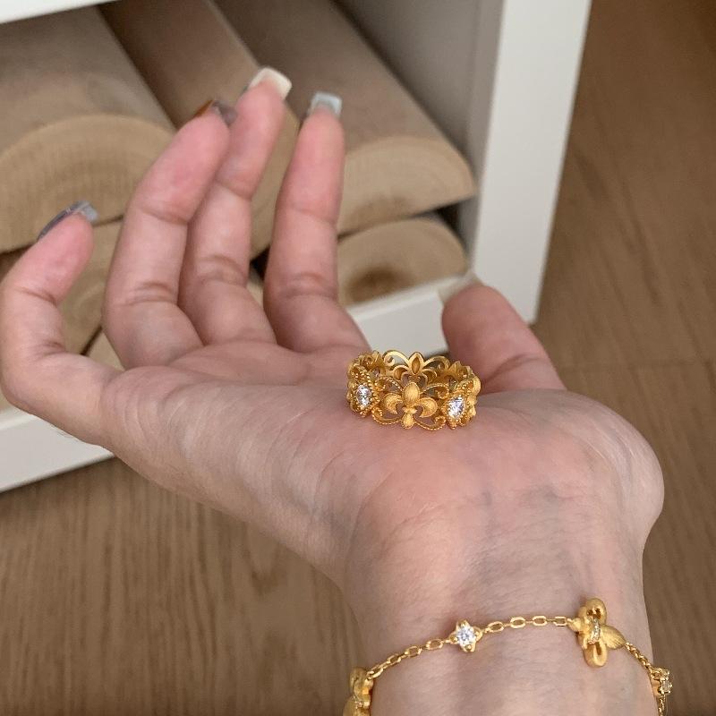 Light Luxury Retro Iris Lace Diamond Ring Niche Design Personalized Real Gold Electroplating High Color Retention Versatile Ring