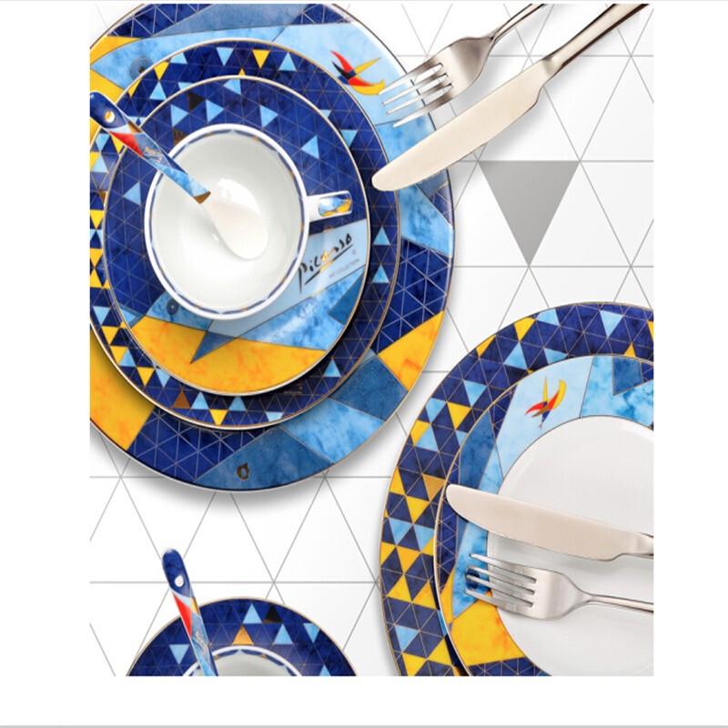 Picasso 'Flying' 2-Person Dinnerware Set