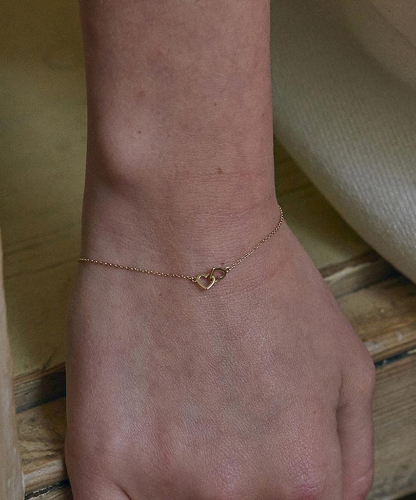 Akarki 14K Heart Bracelet