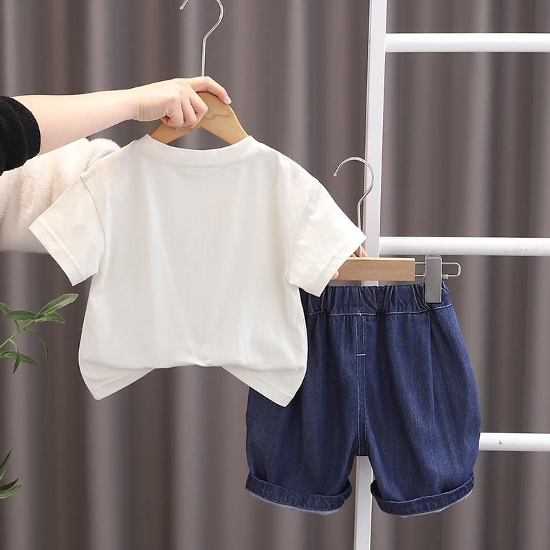 Комплект с короткими рукавами для мальчика 0-5 лет Детская футболка с круглым вырезом и рисунком из мультфильма Повседневные джинсовые шорты Удобная одежда для мальчиков