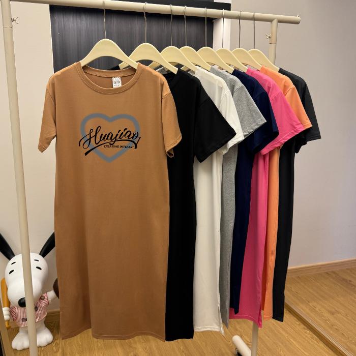 Свободное, большого размера, в гонконгском стиле, с короткими рукавами, средней длины, с разрезом, платье-футболка для женщин на лето