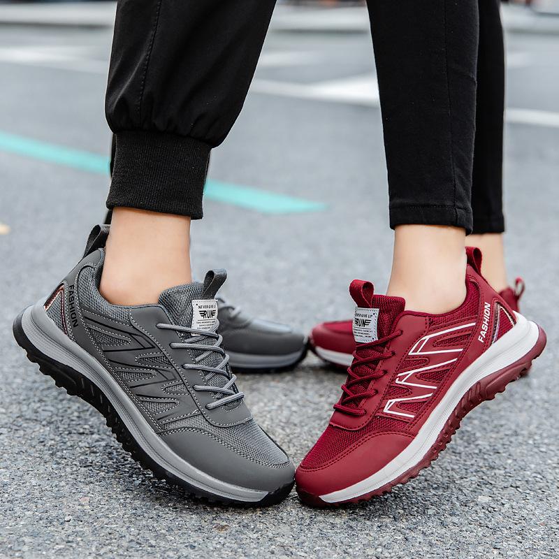 Новые дышащие сетчатые унисекс кроссовки для ходьбы, сезон весна-осень, холодная проклейка, прочная, мягкая подошва, повседневные спортивные кроссовки, для среднего возраста