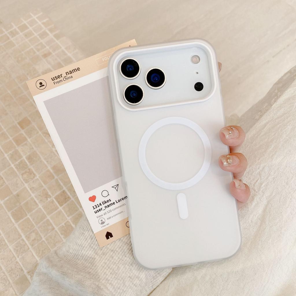 Матовый силиконовый чехол 2-в-1 с магнитом подходит для iPhone17Pro max Apple 16 чехол для мобильного телефона 15/14 однотонный.