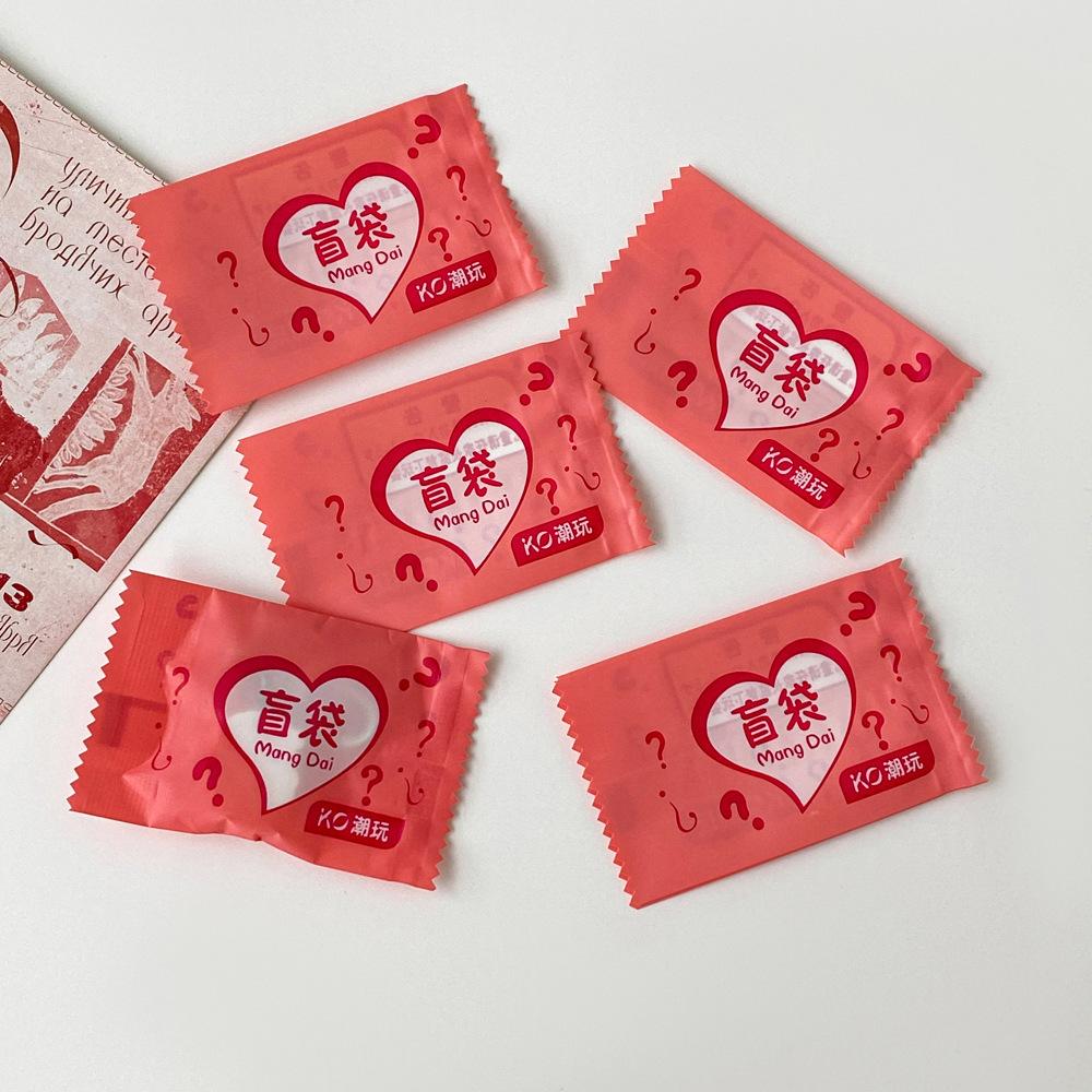 Брелок-сюрприз Маленький подарок Школьный рюкзак Милая сумка Мобильный телефон Подвеска Подарок Премиальная смола Брелок для рюкзака