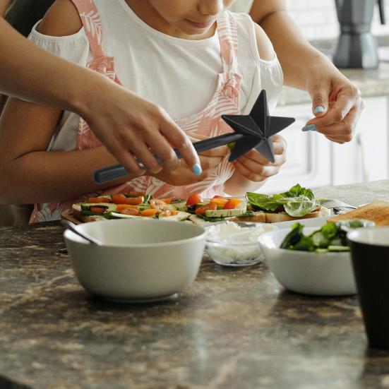Шейкер для соли и перца, палочка с отверстиями в виде звезды, многоразовая приправа, специи, 3 сказочные палочки, портативный