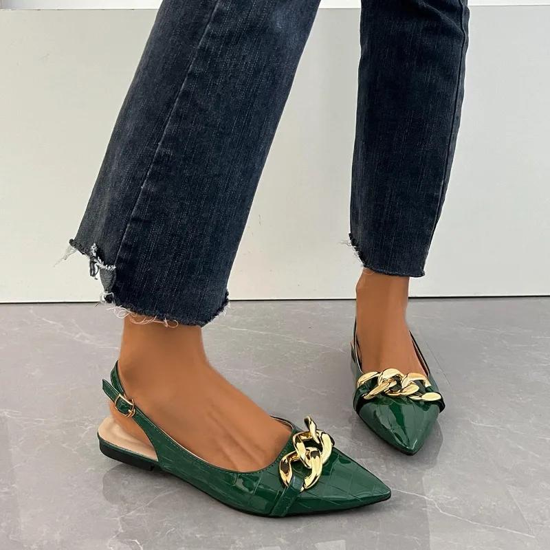 Мода 2025 Новые летние женские сандалии Модные металлические цепочки Балетки Острый носок Женские повседневные туфли Лодочки Роскошные сандалии Женские Дизайнерские