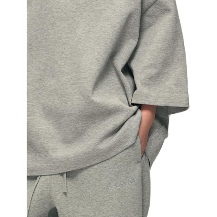 Fear of God Essentials SS26 Фирменное укороченное поло 90-х Бетонный меланж Удобное минималистичное повседневное поло Унисекс топы 125SP264422F