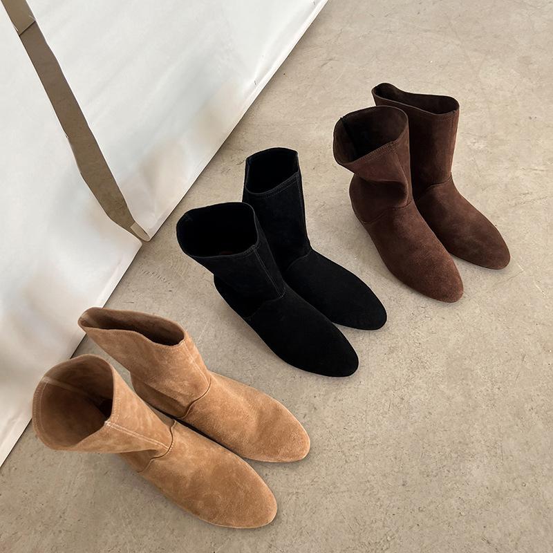 Round Head Inner Height Increase Short Boots Autumn and Winter Retro Slope Heel Thin Wide Boots Flat Bottom Matte Short Western Boots