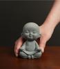 Синяя песчаная скульптура Укуна: Многофункциональный держатель для кистей и креативное ornamental-грузик для бумаги