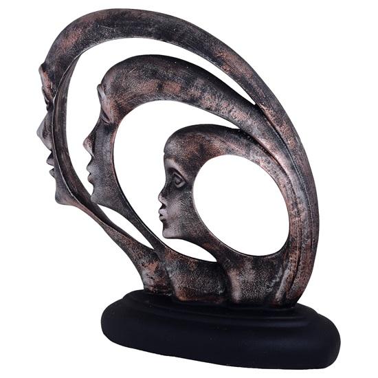 Статуя леди с кольцом на лице для домашнего декора. Образец современного искусства. Леди лицо.