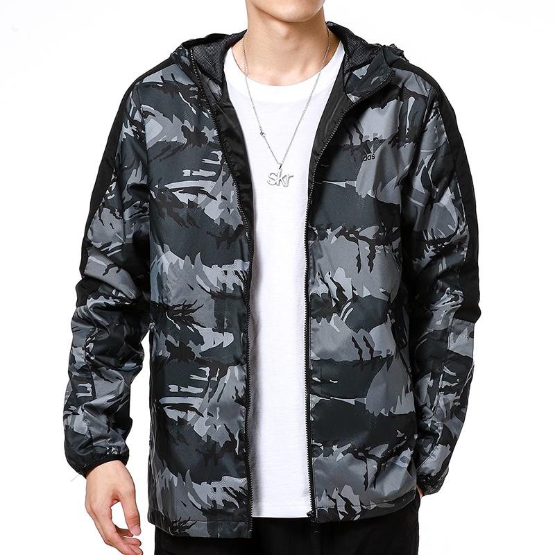 adidas Камуфляжная куртка мужская черная H40232