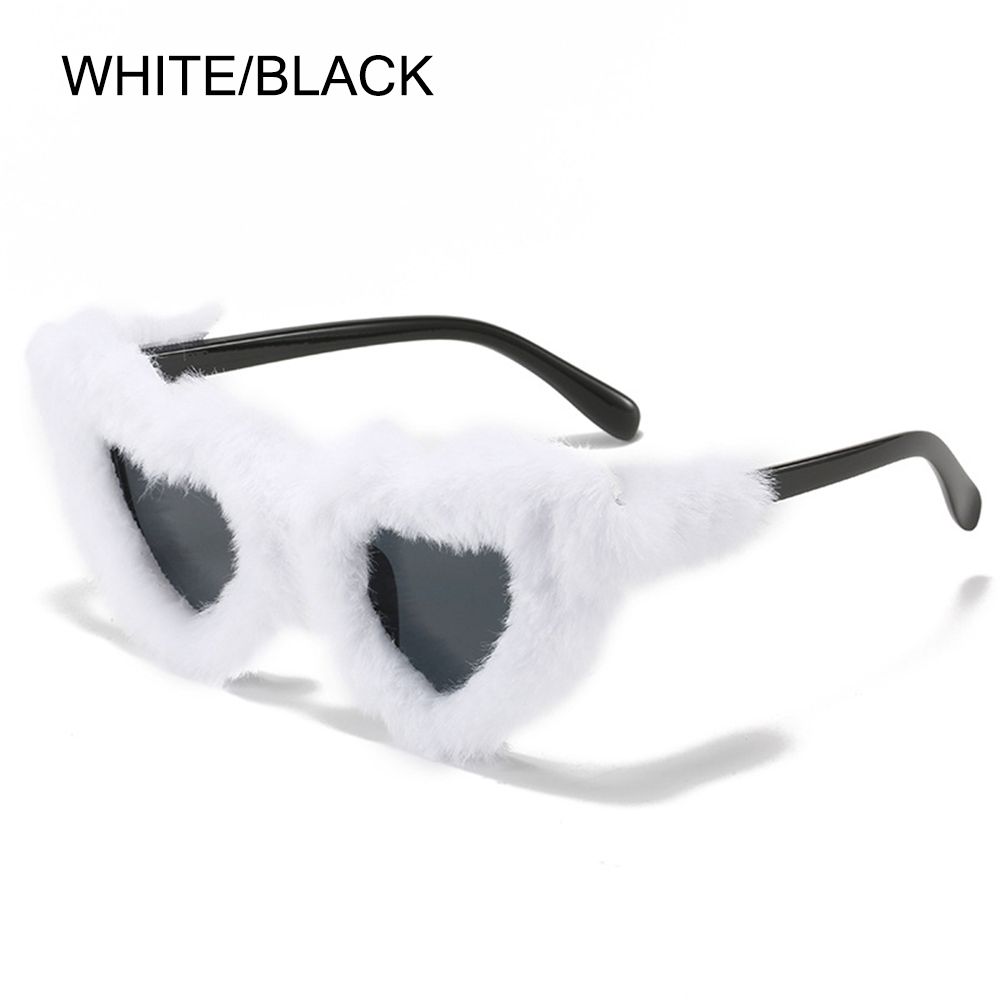 Retro Fashion Love Heart Sunglasses Clout Goggle Women Plush Decor Sunglasses Eyewear Ladies Shades Heart-Shaped Sunglasses