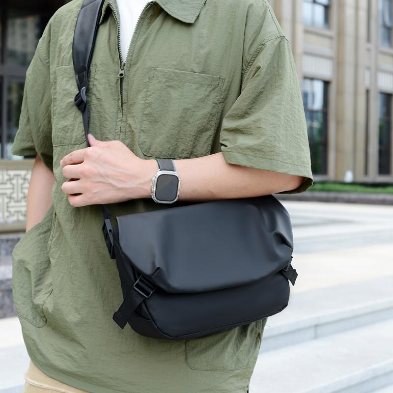 Men's Fashion Waterproof Crossbody Shoulder Bag Lightweight Large Capacity Casual PU Messenger Bag