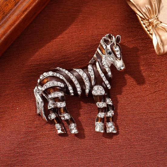 Brooch Pin Sparkling Rhinestones Inlaid Horse Design Brooch Retro Style Lapel Badge Fashion Accessories