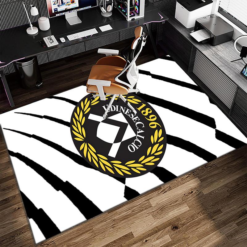 1PC Udinese Calcio Crest Rug Game Carpet, Floor Mat for Bedroom Living Room Entryway Rug, Home Decor Idea Gift for Christmas birthday