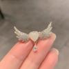 Angel Wings Love Brooch Female Cute Summer Anti-Light Buckle Luxury High-End Simple Neckline Pin Clothes Accessories