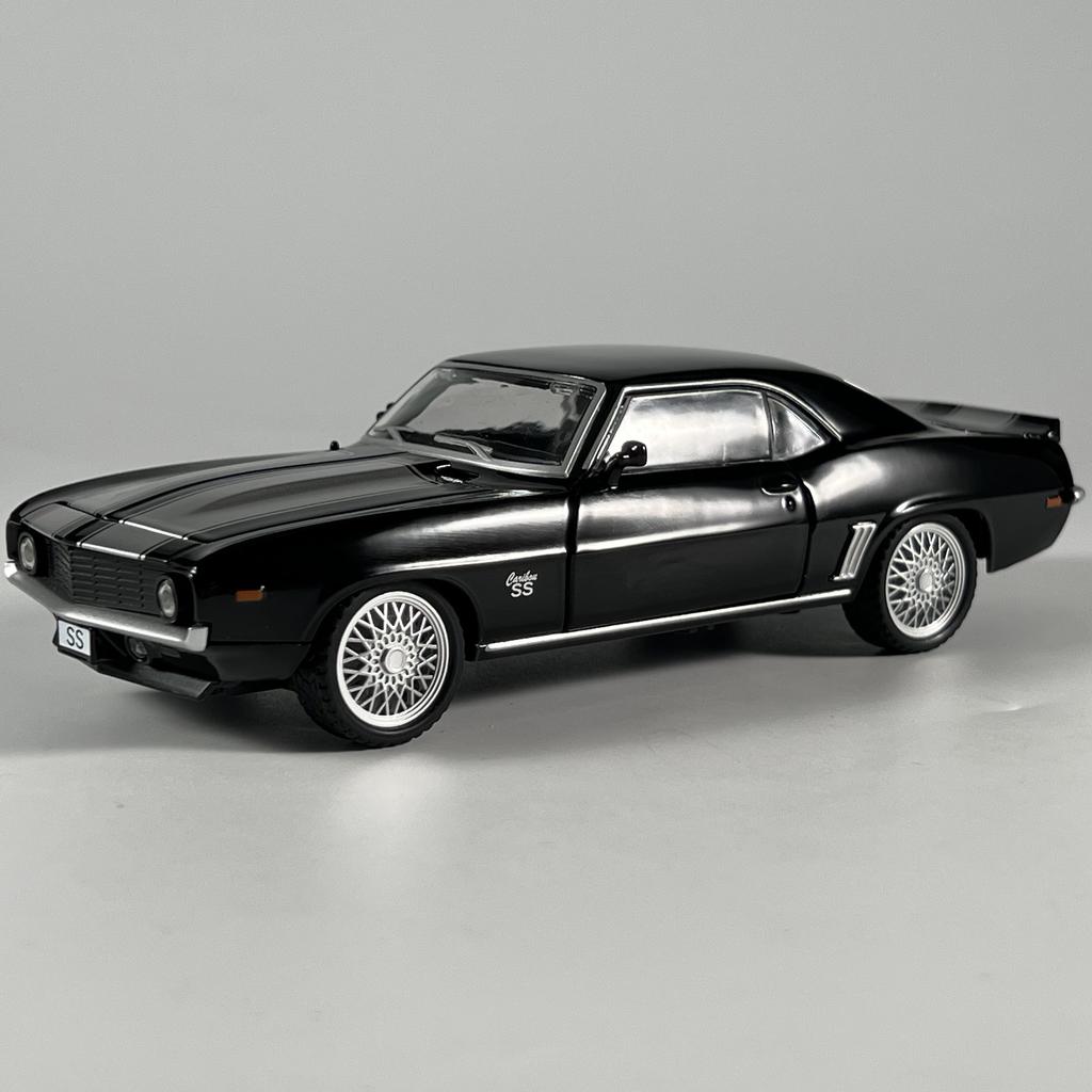 1:32 Chevrolet Camaro SS 350 1969 Super Classic Sports Cars Alloy Metal Diecast Model Car Home Trendy Toys Ornaments Holiday Boy
