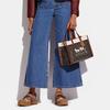 Coach Поле 30 Классическая сумка-тоут с принтом лошади и кареты Color Block Женские сумки-тоут Темно-коричневый Белый C8458-B4TXN