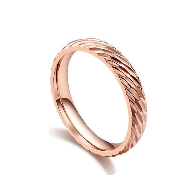 Высококачественная нержавеющая сталь 4 мм золотого цвета обручальные кольца узор пара продвижение ювелирные изделия