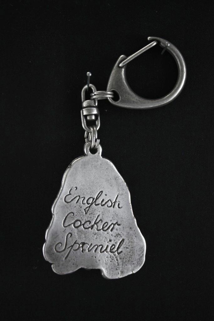 Английский кокер-спаниель I - посеребренный брелок с собакой в подарочной коробке, украшение на сумочку, подвеска на рюкзак от бренда Art-Dog