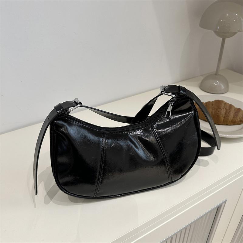 Women Bag Fashion Crossbody Shoulder Bag Vintage Dumpling Hobo Armpit Bag PU Leather Messenger Bag for Daily Use