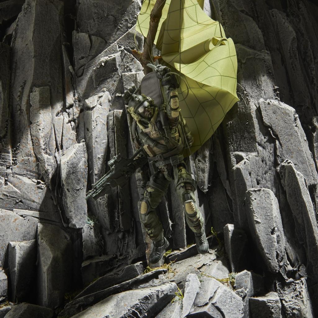 Joe Classified Series 60th Anniversary Action Pilot Halo Altitude Low Action Figure with Parachute 18 Accessories G.I. - (High Opening) Jumper, 6-Inch