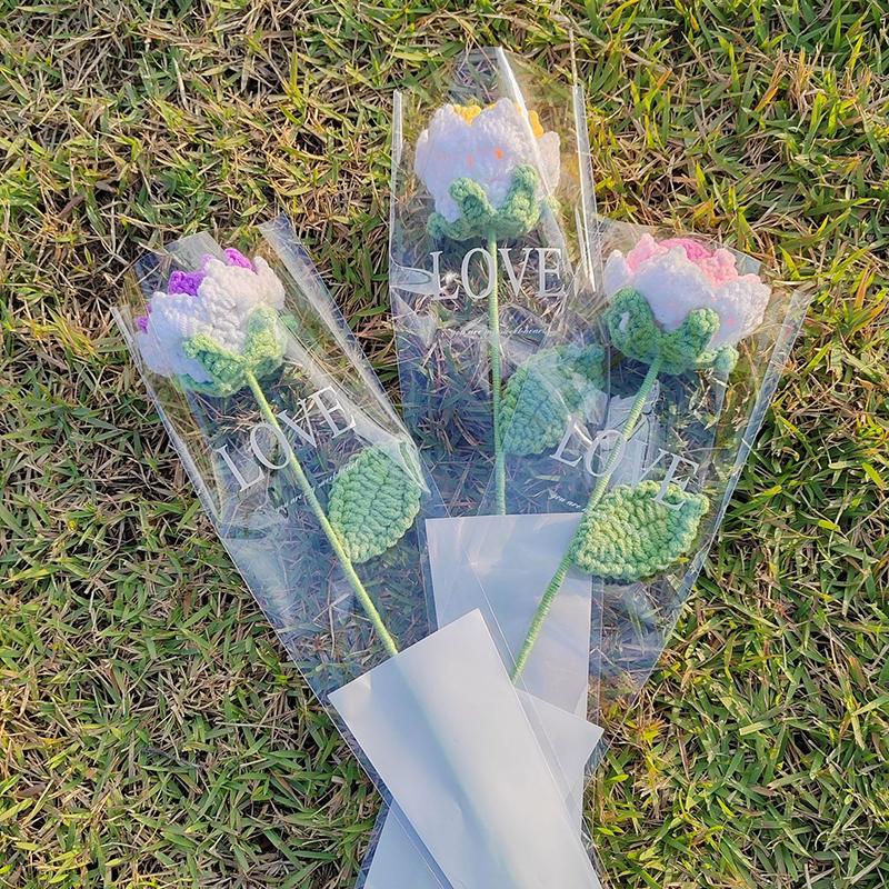 Crochet Bouquets Creative Artificial Flowers Heart Shaped Hand Woven Flowers Crochet Carnations Valentine's Day Mother's Day