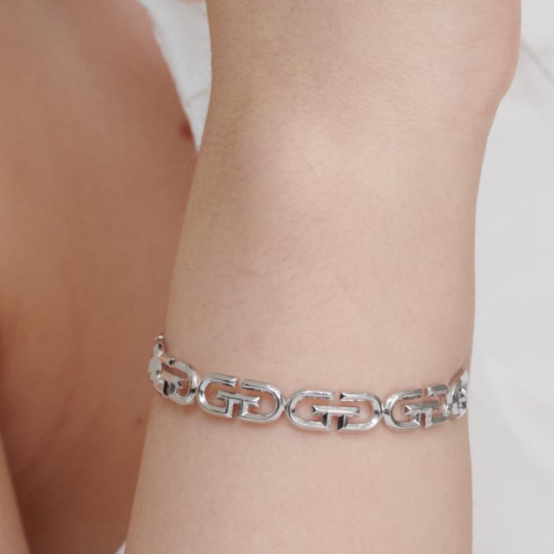 GEIGER Jewelry Signature Bangle Bracelet GISVBB002