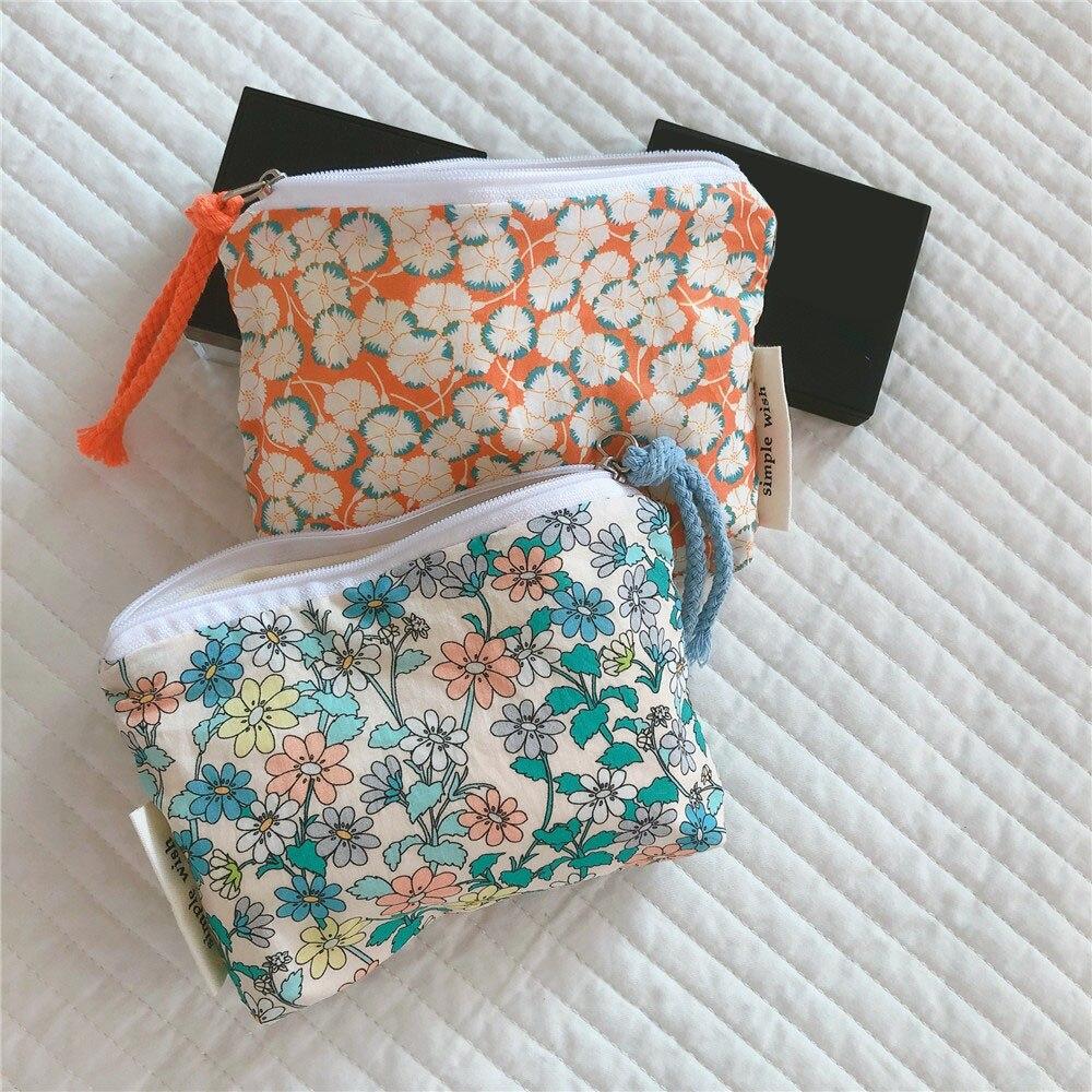 Mini Cotton Floral Organizer Bags for Women Bag Small Fabric Cosmetic Make Up Bag Little Purse Coin Pouch Children Cosmetic Case