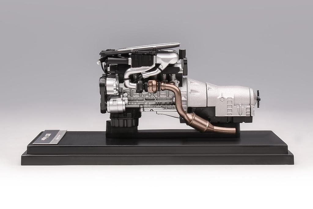 MOTORHELIX 1/18 Scale Mercedes-Benz M275 V12 Engine (W221 Version) Finished Product M90108
