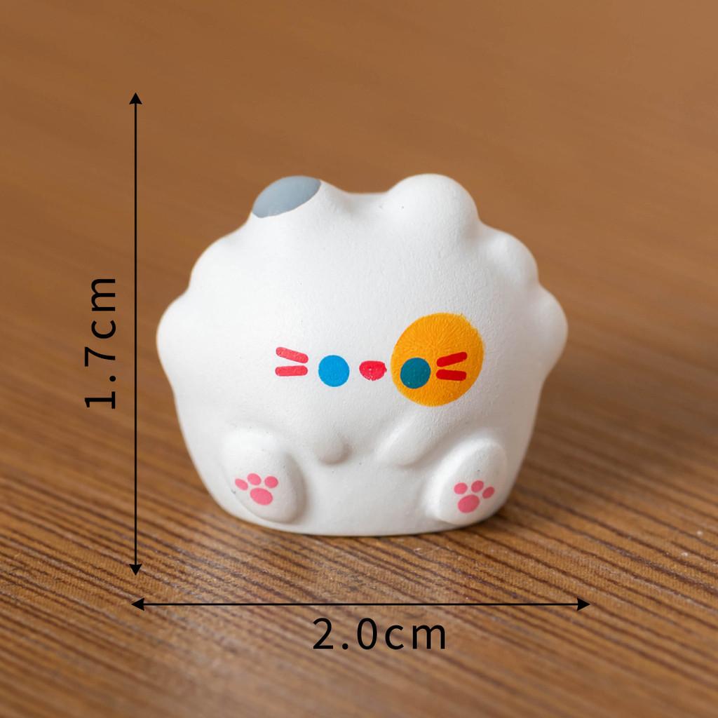 Милая фигурка кошки из смолы с мультяшным дизайном для декора стола в машине и идея для подарка