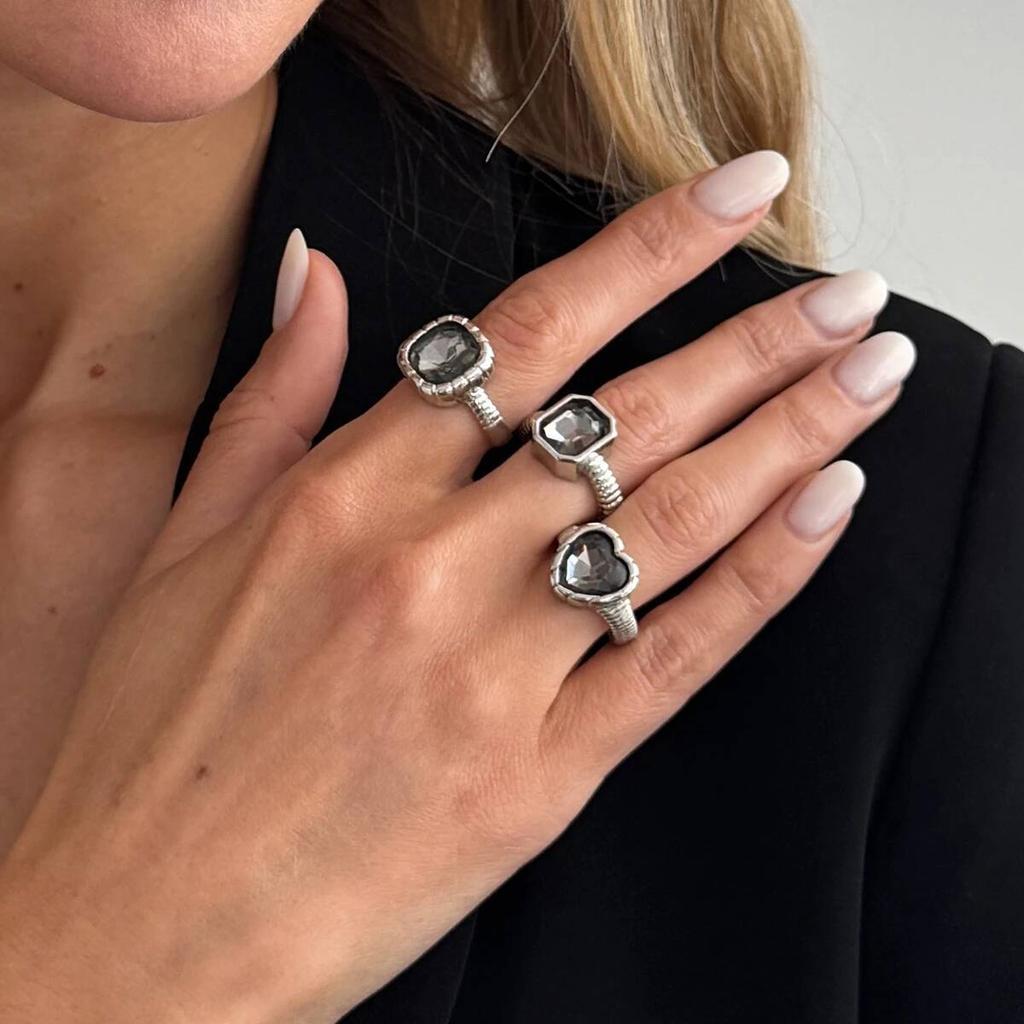 SHIXIN 3 Styles Exquisite Shiny Black Acrylic Rhinestone Open Rings for Women Elegant Square Heart Adjustable Knuckle Ring Gifts