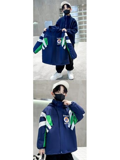 Детская куртка-ветровка три-в-одном с капюшоном и флисовой подкладкой на осень и зиму