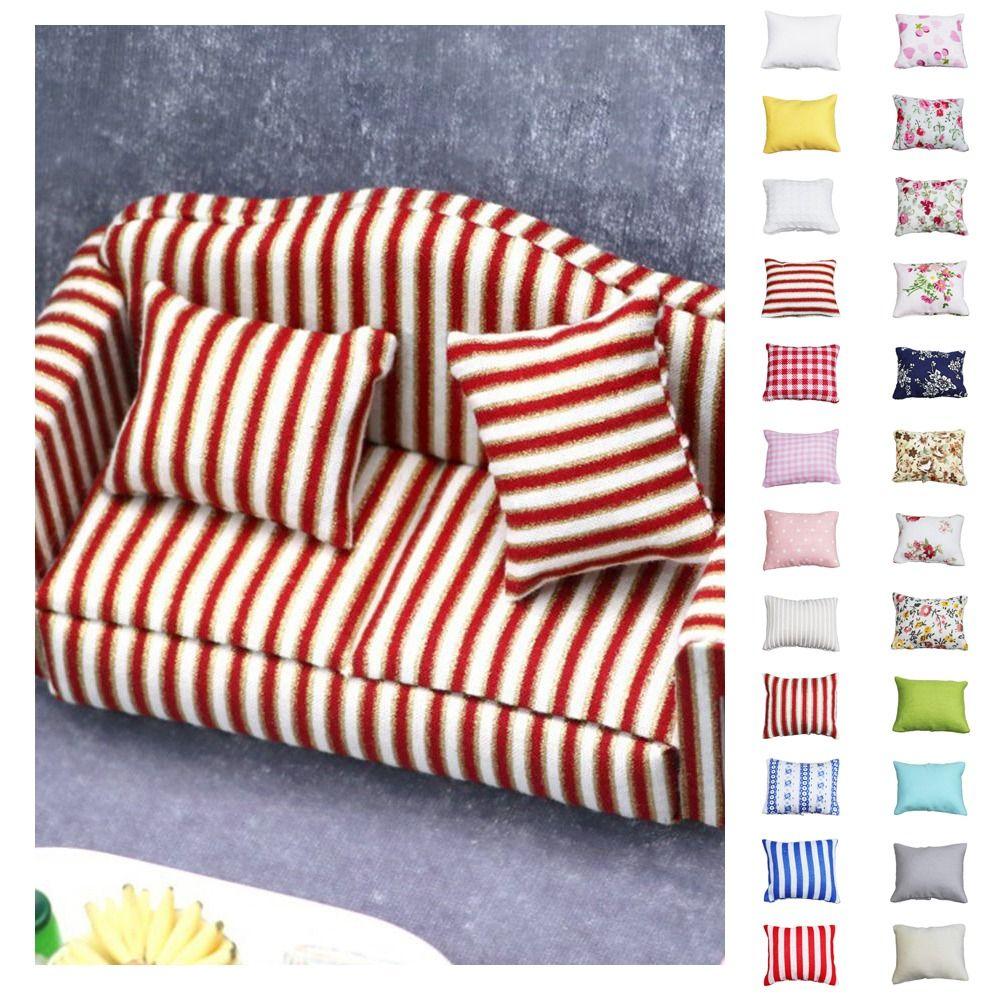 Аксессуары для кукольного дома Подушка в форме цветка в форме сердца Модель ролевой игры Моделирование Подушка в клетку Ob11