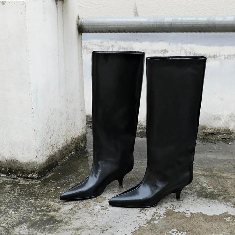 Fashion Kitten Heel Temperament Fashion Boots for Women 2025 New Red Wide Version Large Tube Circumference Mid Tube Short Boots