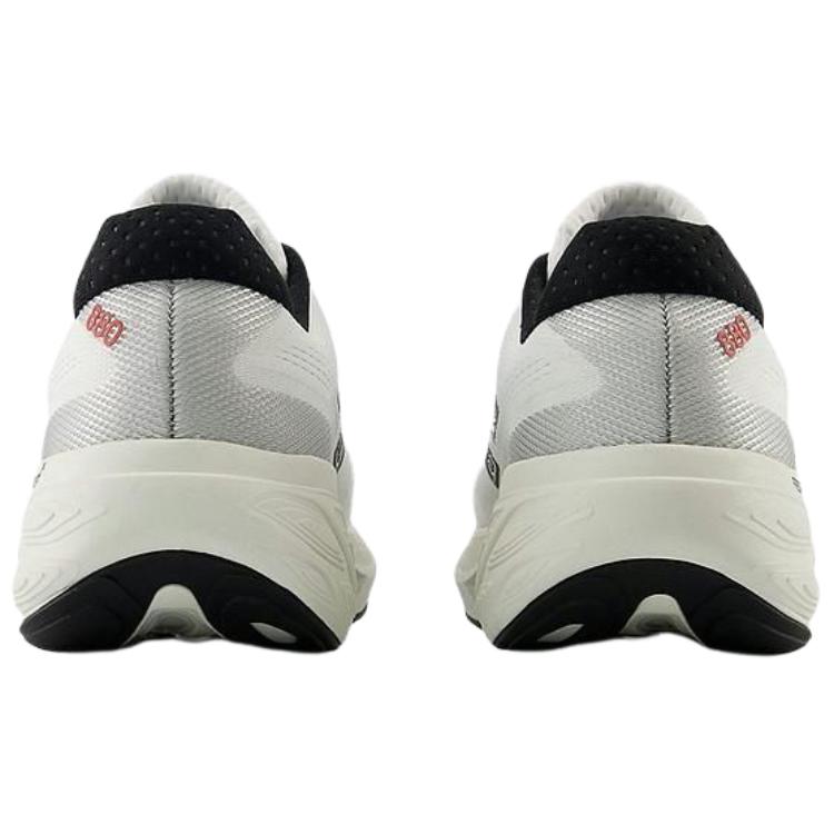 New Balance Мужские беговые кроссовки Fresh Foam X 880 V15 Support Rebound Белый Черный M880P15