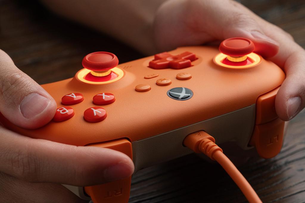 8BitDo Ultimate C Wired Controller for RGB Lighting Fire Ring and Hall Effect Compatible with Xbox Series Xbox Windows Officially Licensed Xbox,