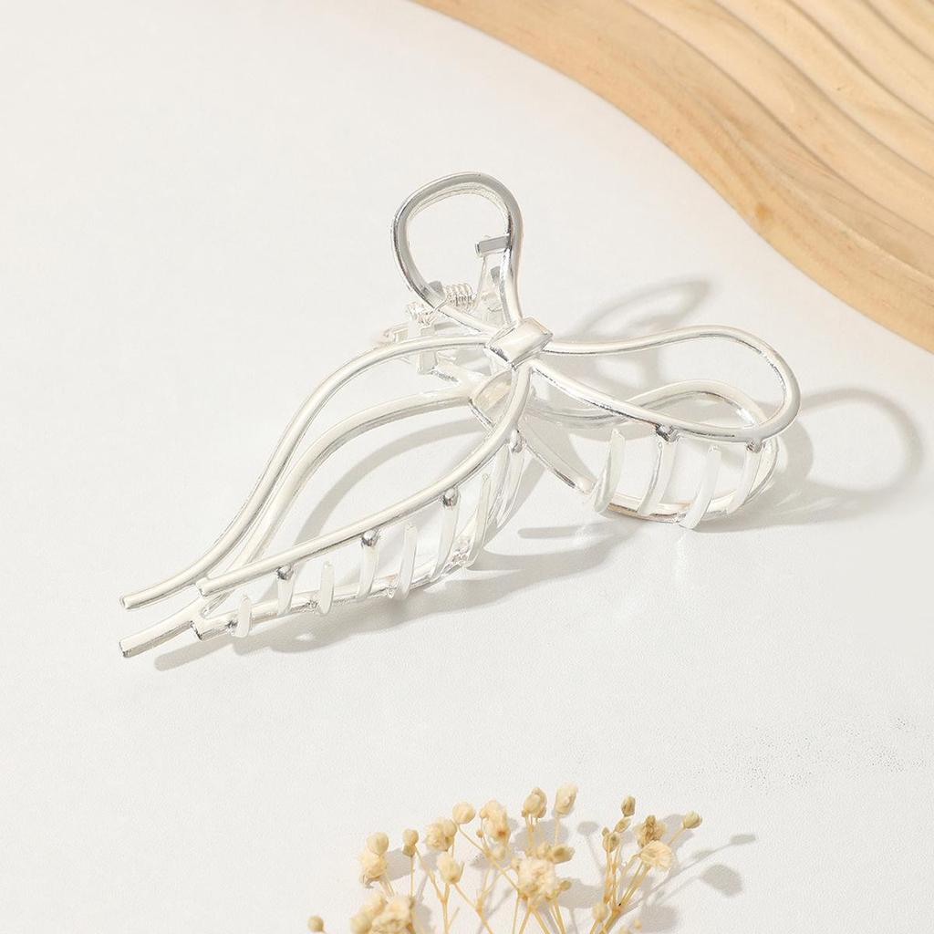 Korean Style Elegant Metal Hair Claw Clip for Women - Shark Claw Design