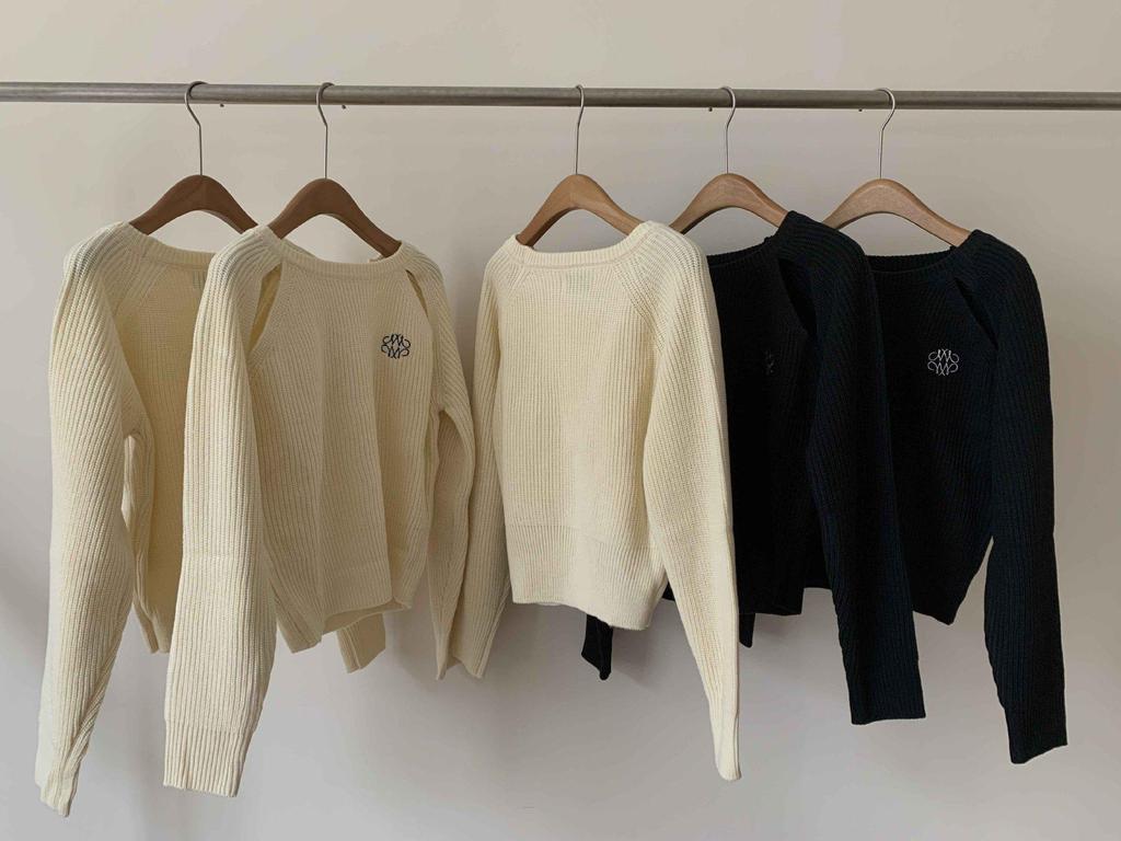 Black Off-Shoulder Embroidered Knit Sweater for Women - New Autumn 2023 Korean Style.