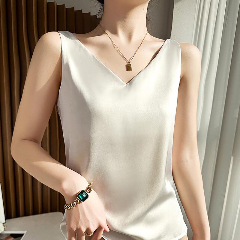 Шелковистая майка с перекрещенной спинкой - Женское летнее нижнее белье и верхняя одежда