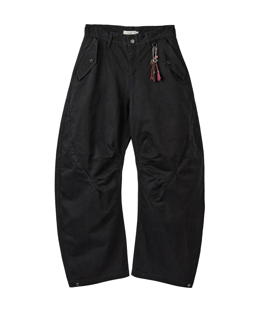 AREUBAN Triple Leaf Curved Pants_Triple Black