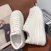 Небольшие женские туфли, увеличивающие рост, с ракушечным носком, белые кожаные туфли, весенние новые кроссовки на платформе, повседневные кроссовки
