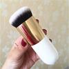 Портативная кисть для макияжа с BB-кремом Chubby Pier Foundation Flat Brush