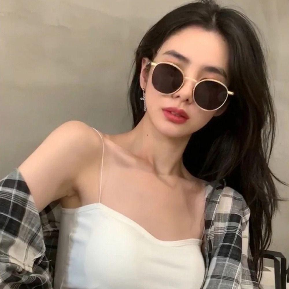 UV Protection Round Frame Sunglasses Punk Vintage Eyewear Cool Ins Sunglasses Female