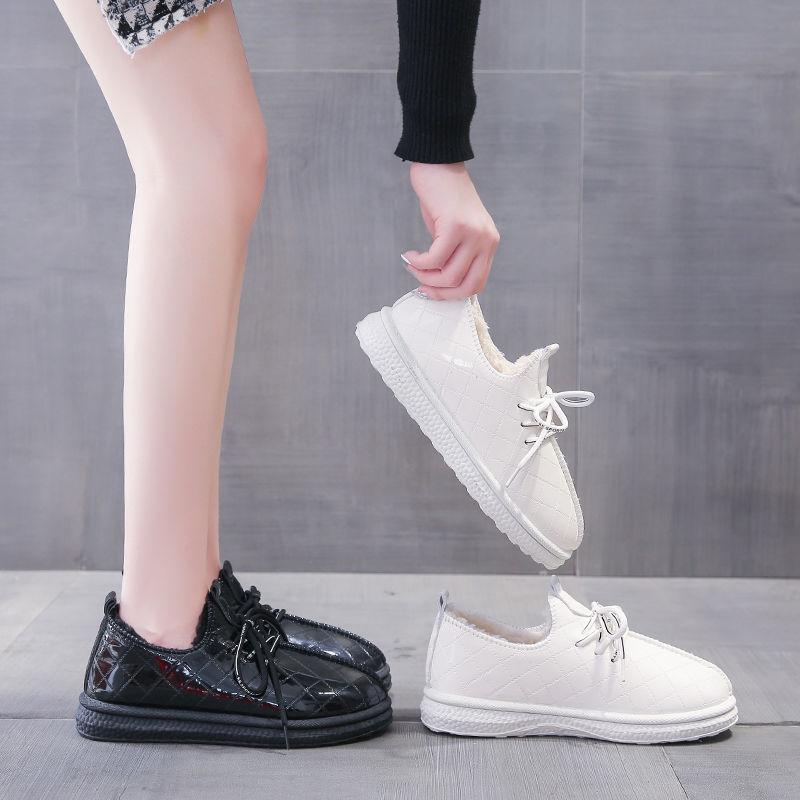 Модные женские зимние туфли Plus Velvet Flat Casual Cotton Shoes 2024 Новые толстые теплые мокасины без застежек Bread Woman Platform Snow Ankle Boots