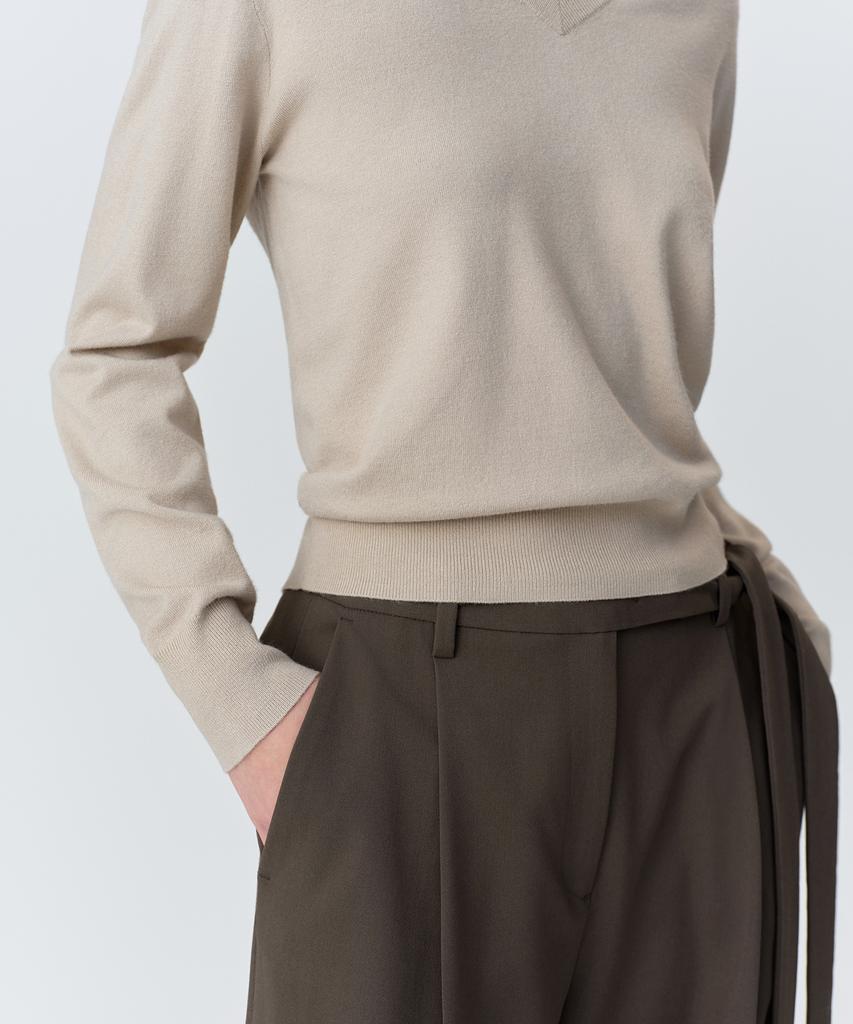 MUSINSA STANDARD WOMAN Women'S Essential V-Neck Knit [Grayish Beige]