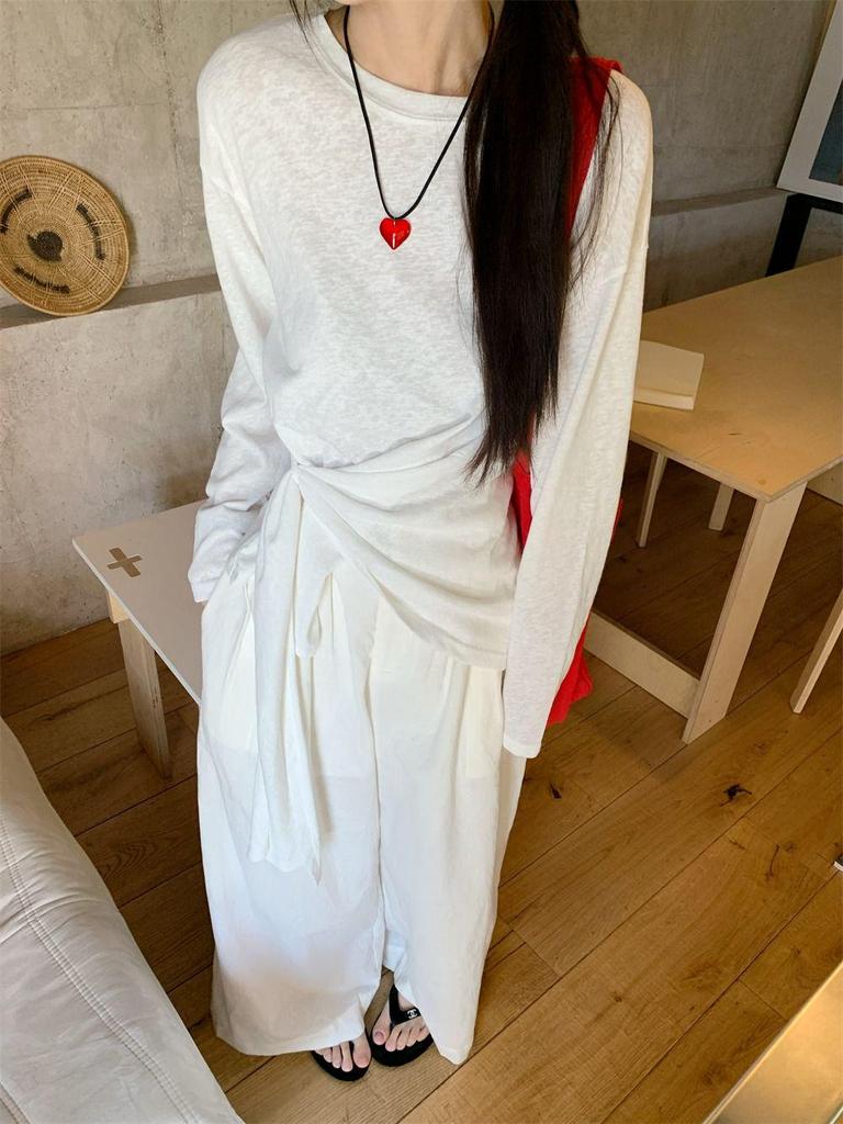 Women's White Korean Style Loose Fit Round Neck Long-Sleeve T-Shirt - Trendy, Unique Design